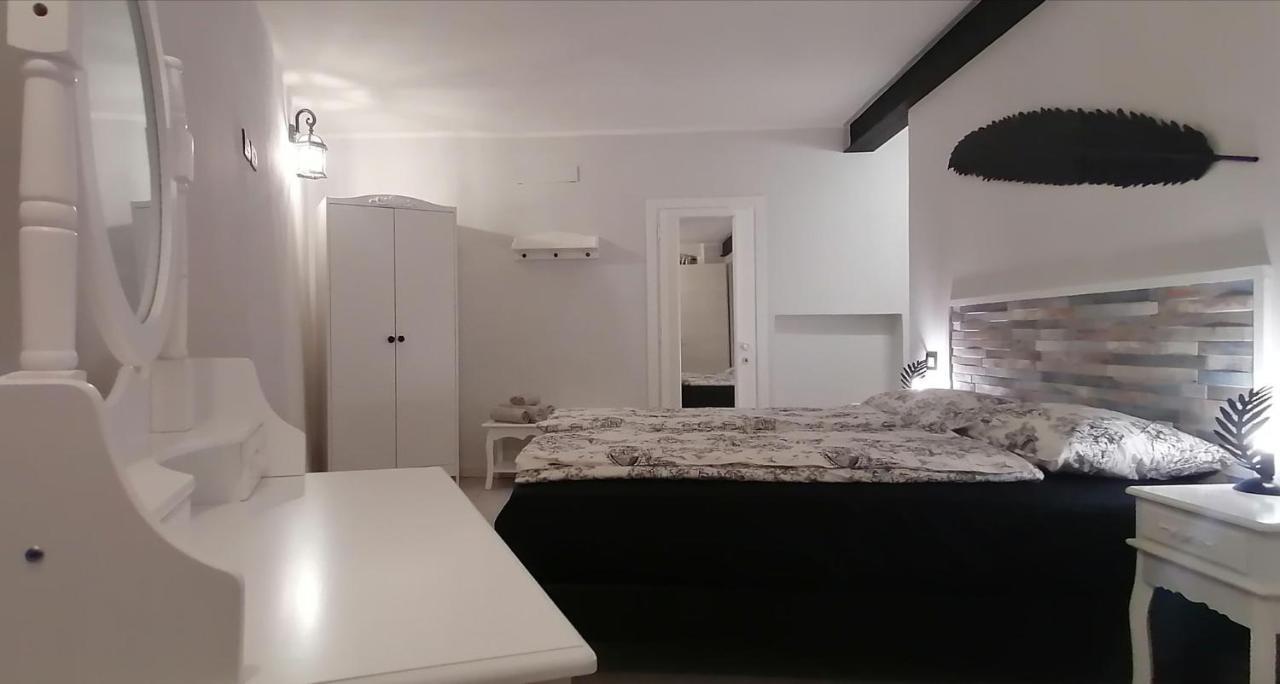 Castellaro  Residenza Al Castello酒店 外观 照片